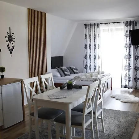 Cichy Kacik Appartement *